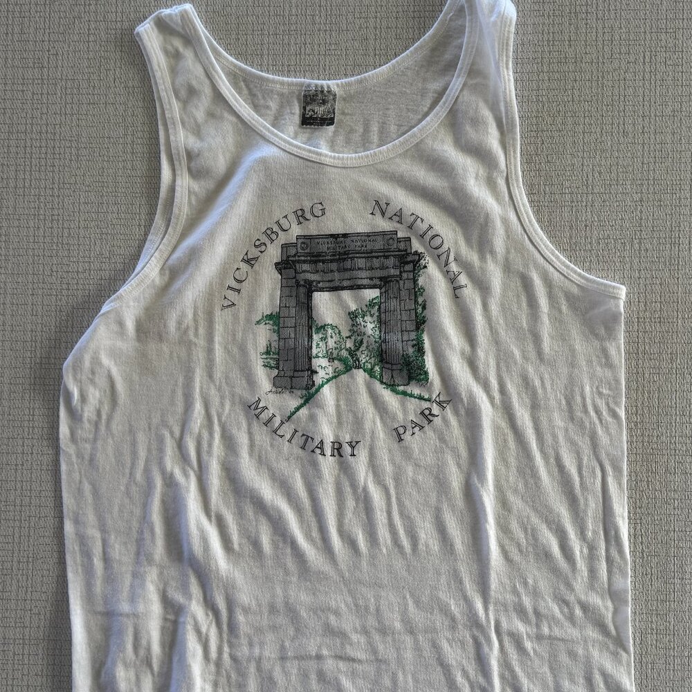 American Vintage Vicksburg National Military Park Tank Top, White, XL